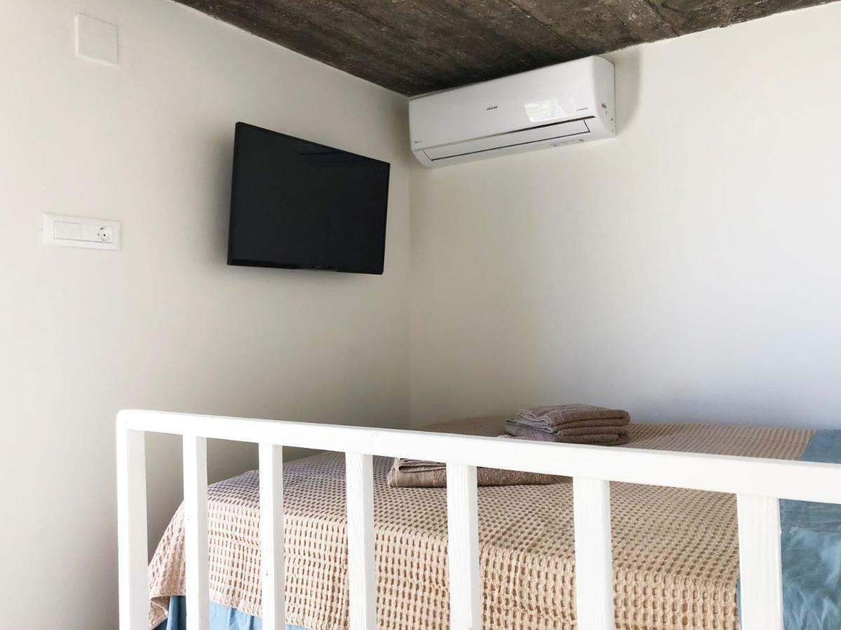 Sunny Micro-Loft Apartment With Outdoor Lounge Bendevis Ngoại thất bức ảnh
