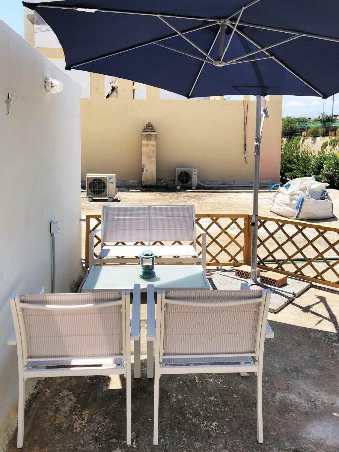 Sunny Micro-Loft Apartment With Outdoor Lounge Bendevis Ngoại thất bức ảnh