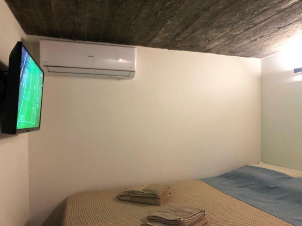 Sunny Micro-Loft Apartment With Outdoor Lounge Bendevis Ngoại thất bức ảnh