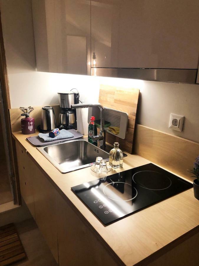 Sunny Micro-Loft Apartment With Outdoor Lounge Bendevis Ngoại thất bức ảnh